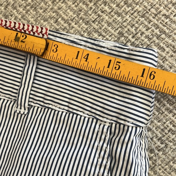 NWT Dress Barn Striped Chino Shorts - Picture 6 of 13